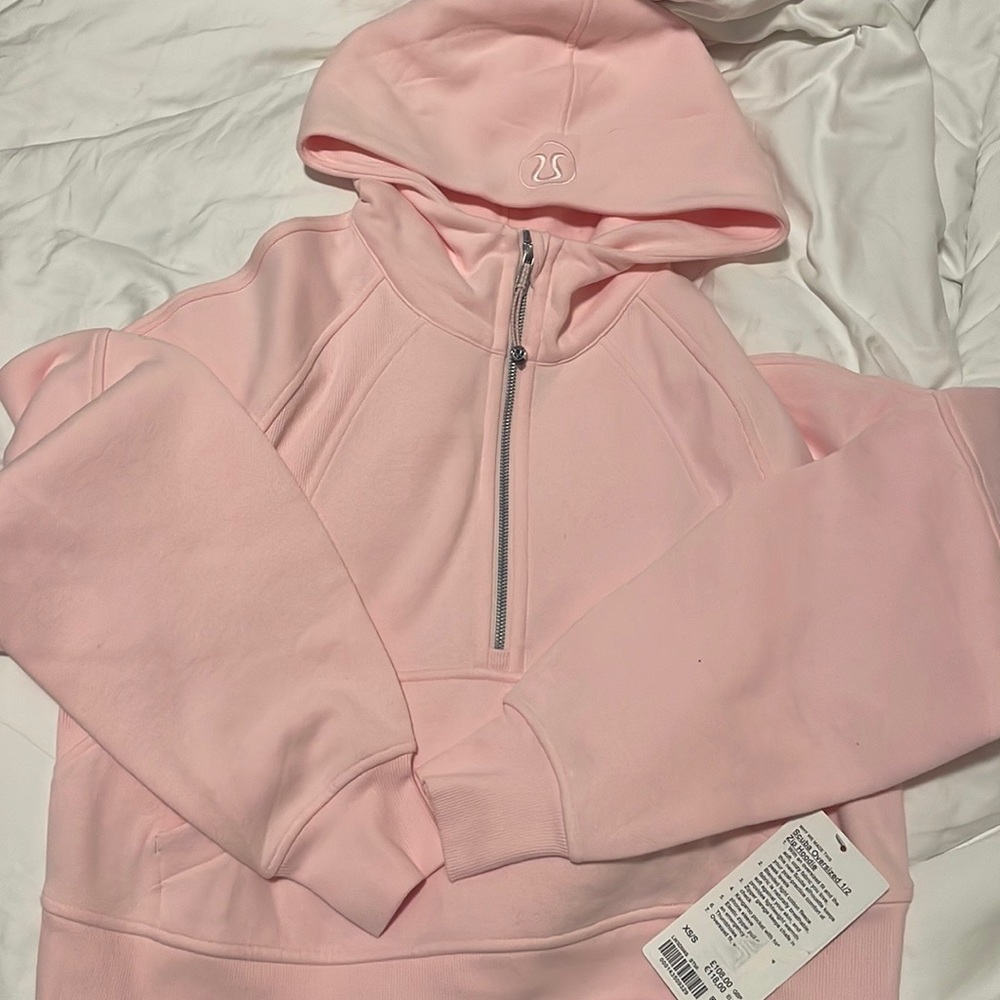 Lululemon scuba half zip strawberry milkshake XS/S